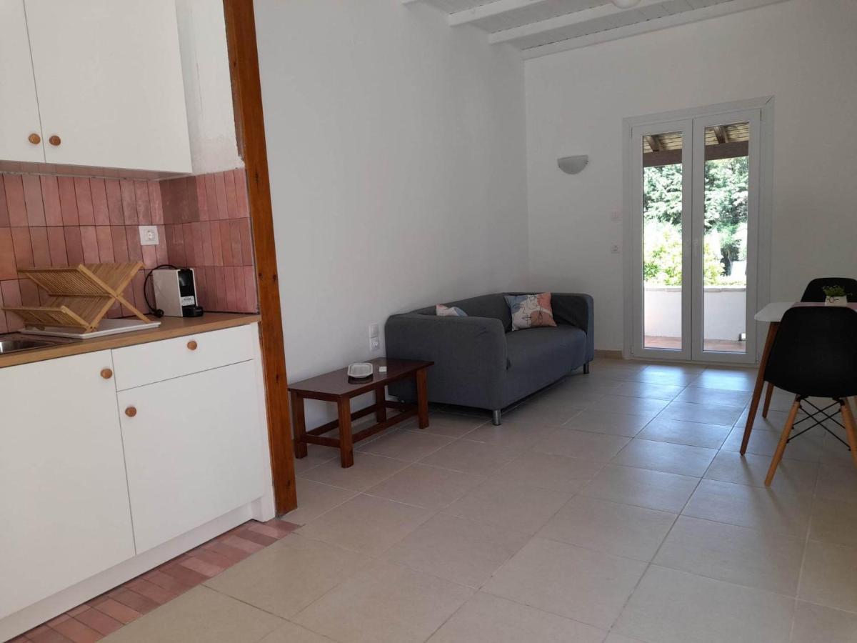 Lemontree Apartments Касіопі Екстер'єр фото
